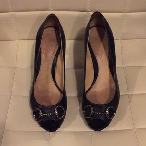 Gucci black leather peep toe heels